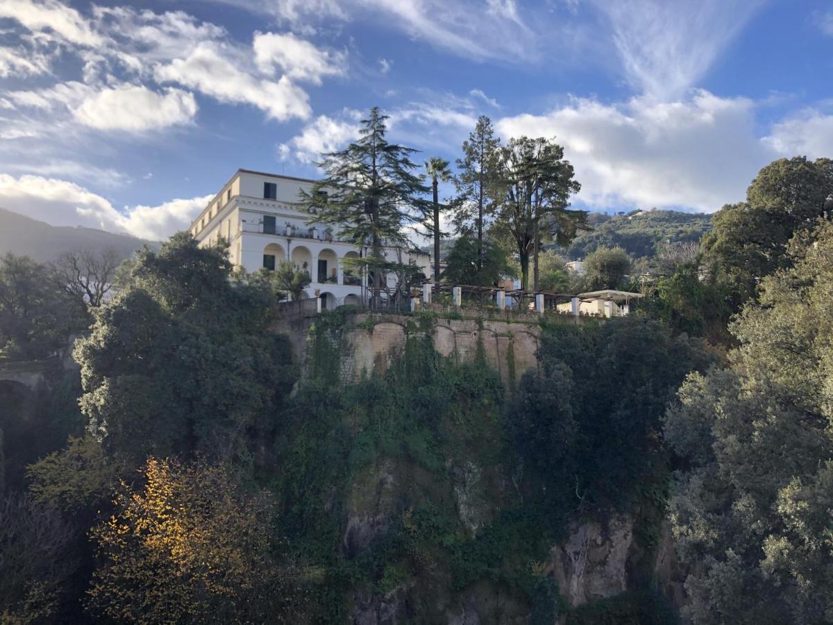 Relais La Rupe Hotell Sorrento Eksteriør bilde